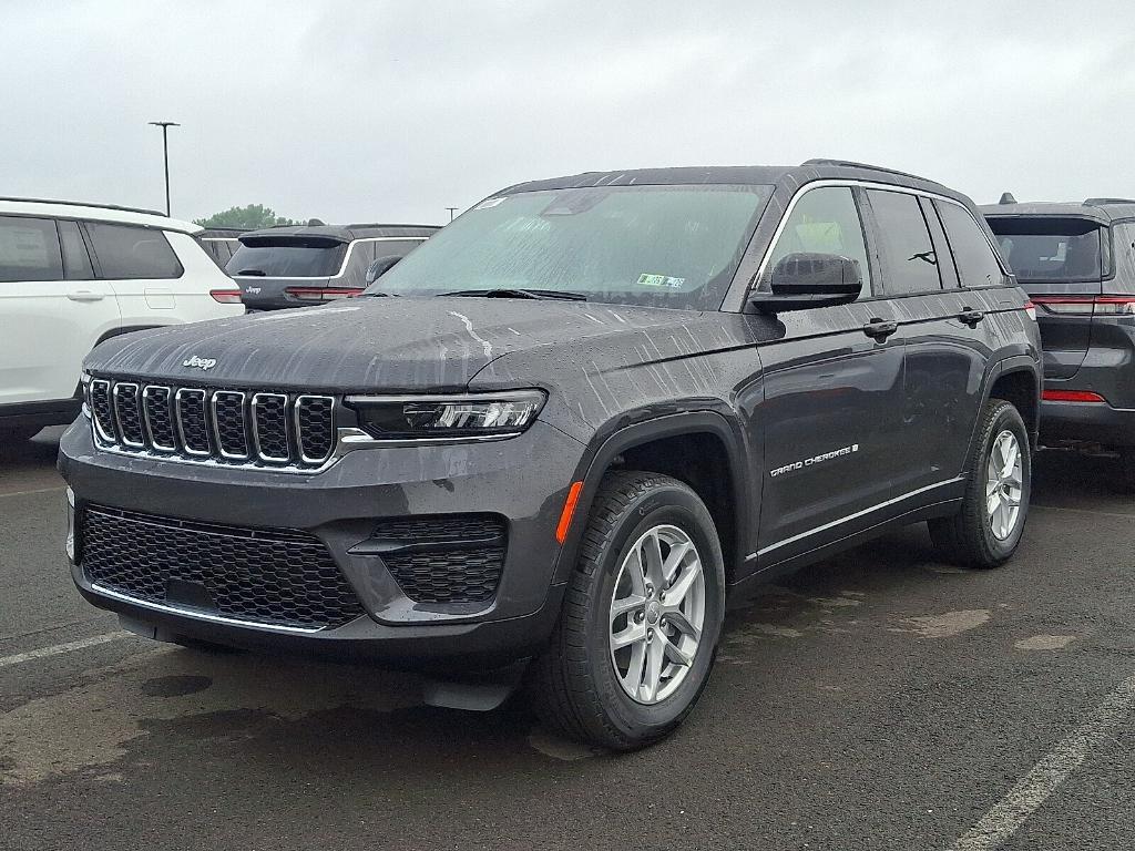 new 2025 Jeep Grand Cherokee car, priced at $39,103