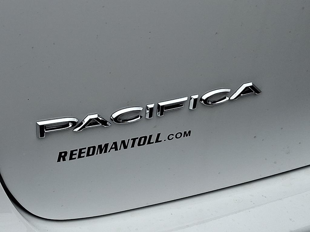 new 2026 Chrysler Pacifica car, priced at $41,445