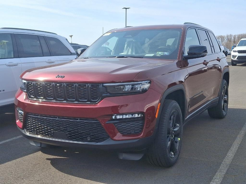 new 2025 Jeep Grand Cherokee car, priced at $50,491