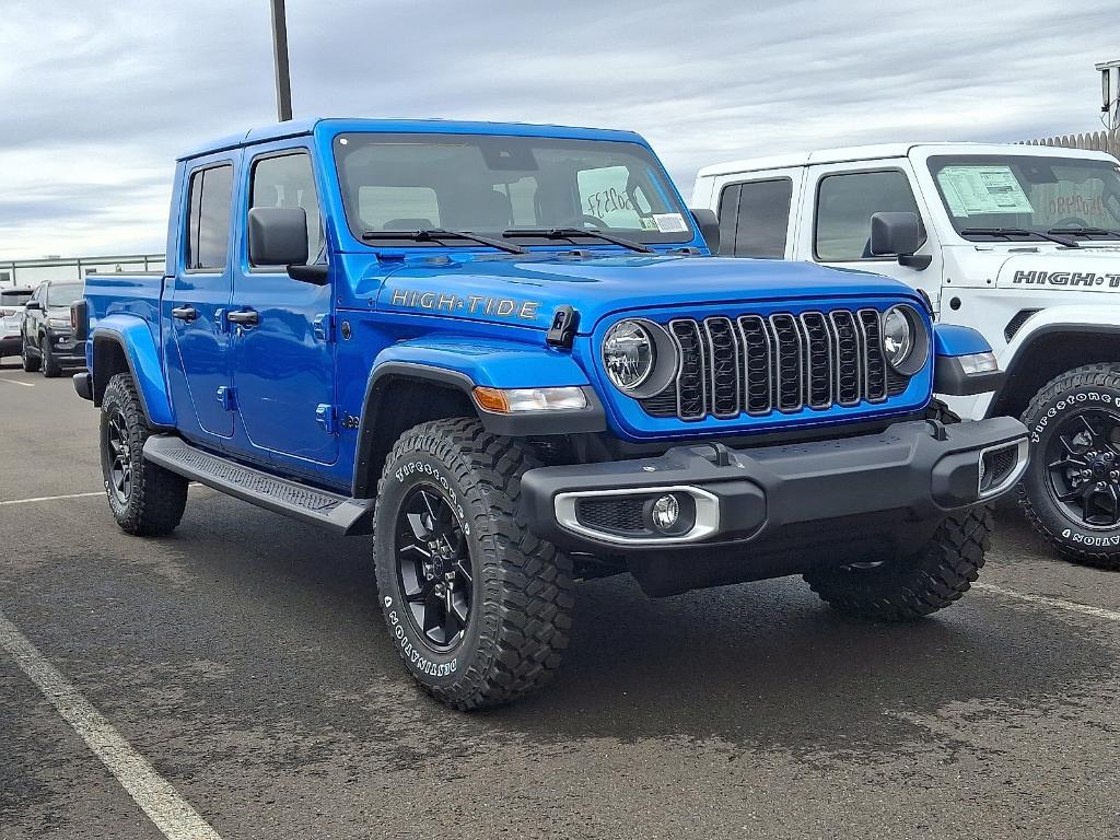 new 2025 Jeep Gladiator car, priced at $42,566