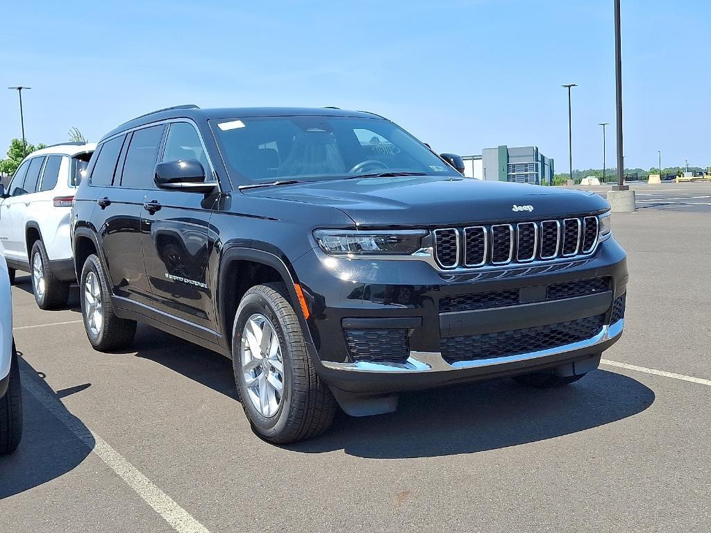 new 2025 Jeep Grand Cherokee L car, priced at $40,760