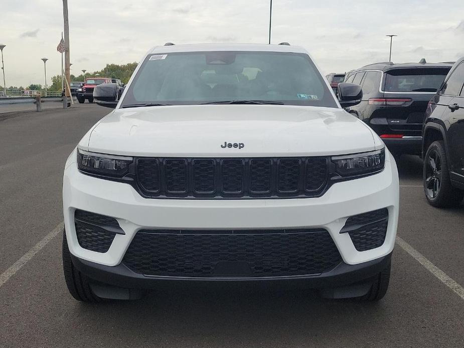 new 2024 Jeep Grand Cherokee car, priced at $42,607