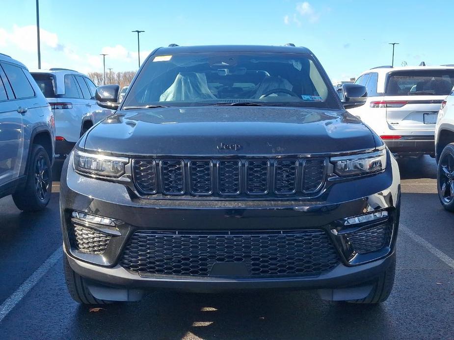 new 2025 Jeep Grand Cherokee car, priced at $52,091