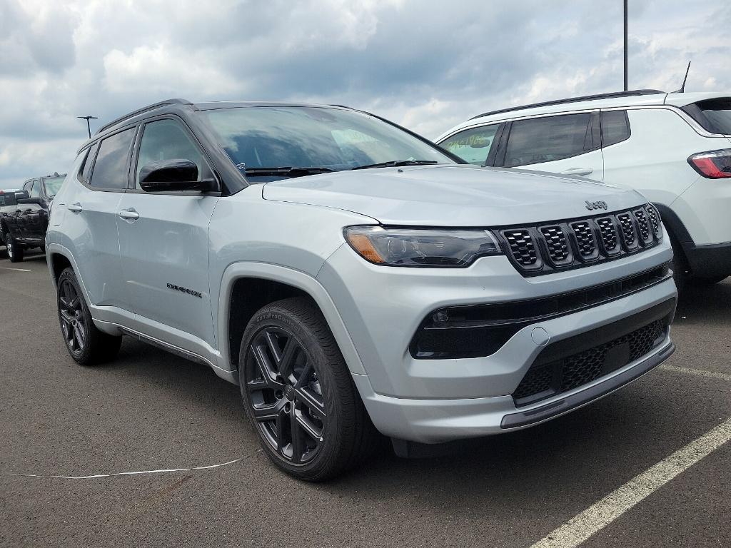 new 2024 Jeep Compass car, priced at $33,462