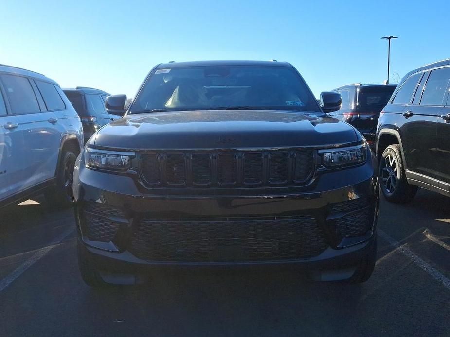 new 2025 Jeep Grand Cherokee car, priced at $46,731