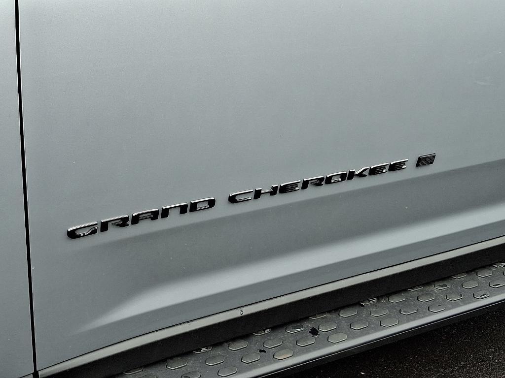 new 2025 Jeep Grand Cherokee L car, priced at $51,873