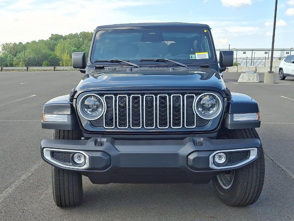 new 2025 Jeep Wrangler car, priced at $46,516