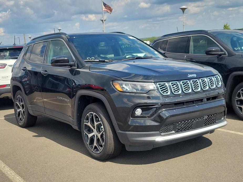 new 2024 Jeep Compass car, priced at $33,742