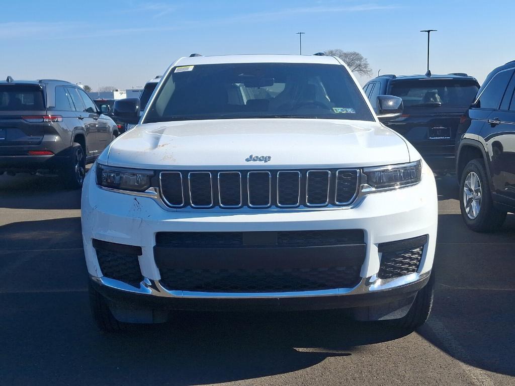 new 2025 Jeep Grand Cherokee L car, priced at $41,206