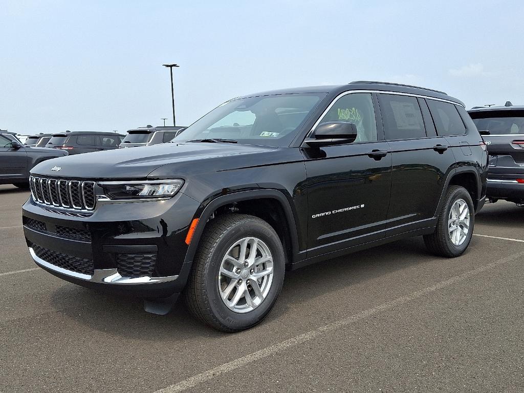new 2025 Jeep Grand Cherokee L car, priced at $38,501