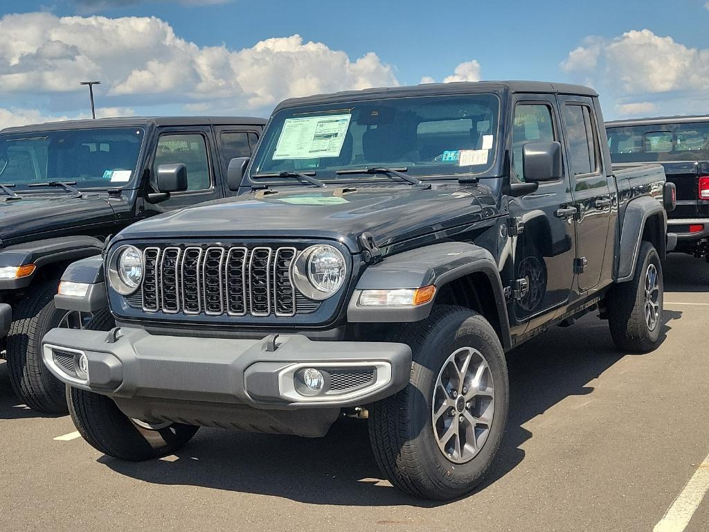 new 2024 Jeep Gladiator car, priced at $45,167