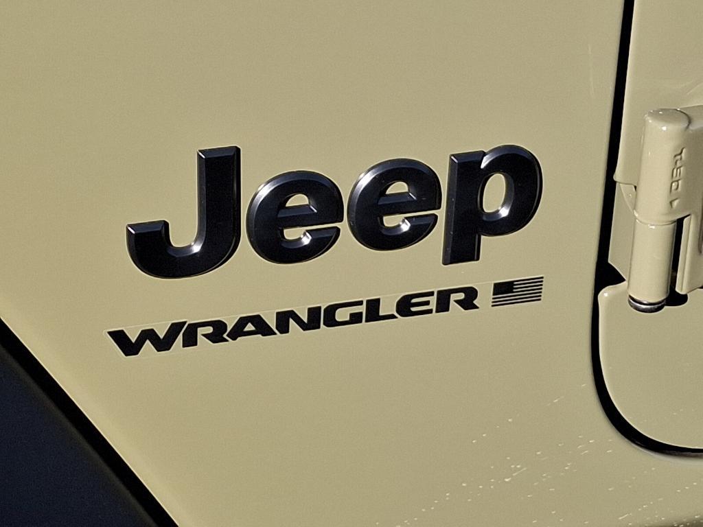 new 2025 Jeep Wrangler car, priced at $50,756