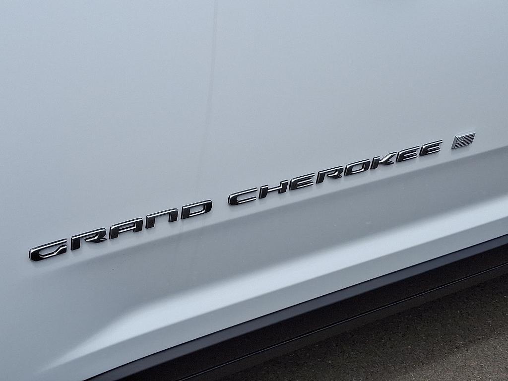 new 2025 Jeep Grand Cherokee L car, priced at $36,111