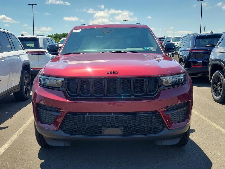 new 2024 Jeep Grand Cherokee car, priced at $41,062