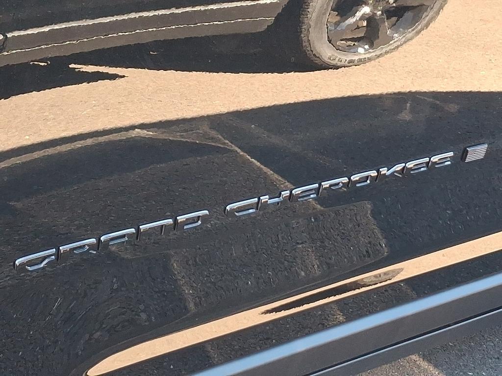 new 2025 Jeep Grand Cherokee car, priced at $42,186