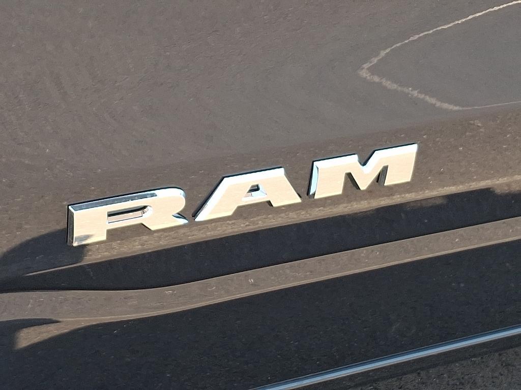 new 2025 Ram 1500 car, priced at $58,747