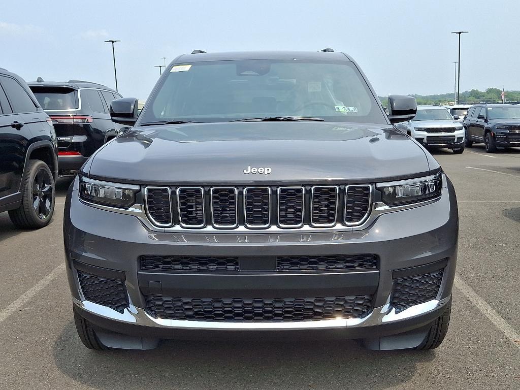 new 2025 Jeep Grand Cherokee L car, priced at $38,501