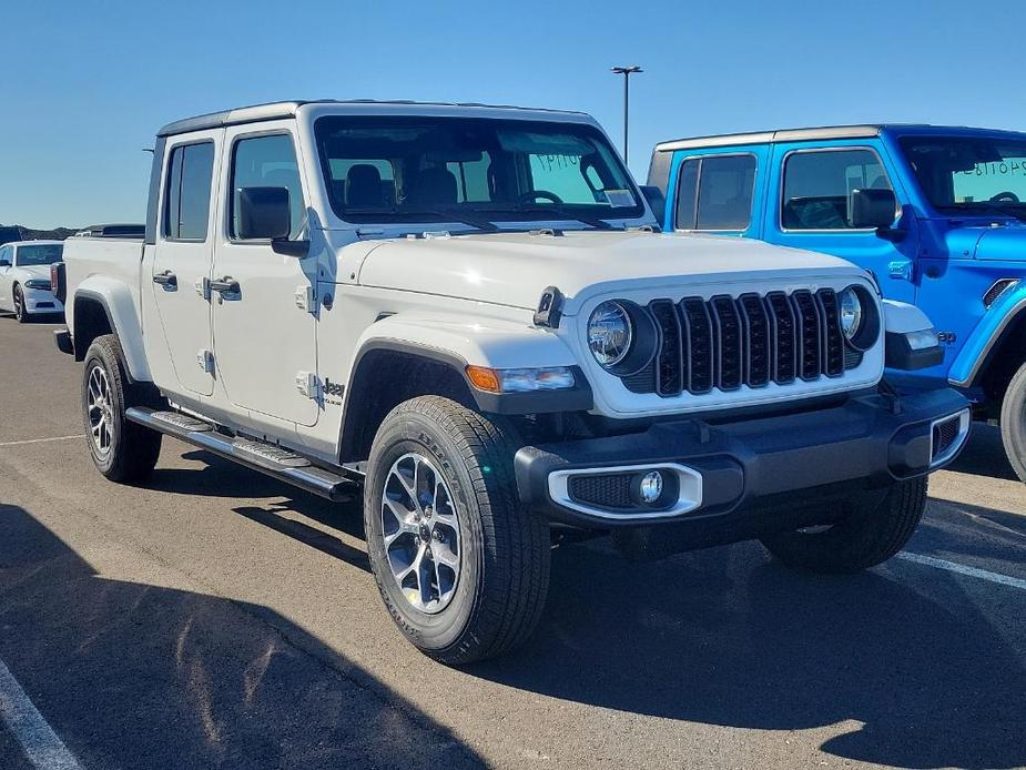 new 2024 Jeep Gladiator car, priced at $46,074