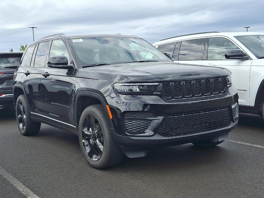 new 2025 Jeep Grand Cherokee car, priced at $42,186
