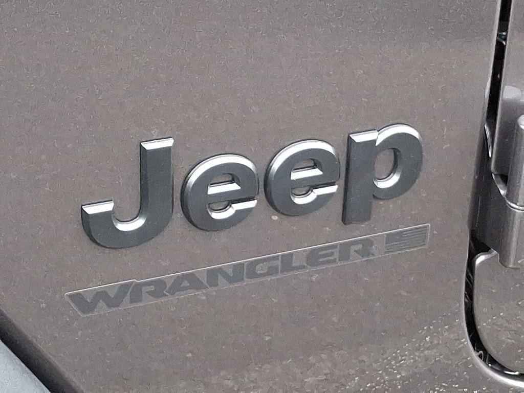 new 2026 Jeep Wrangler car, priced at $51,251