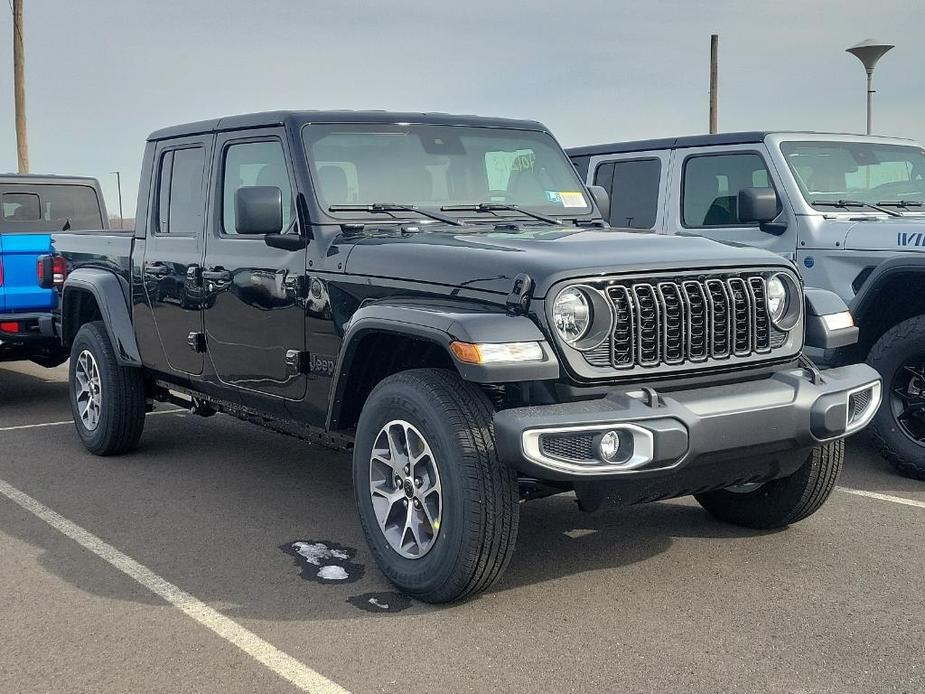 new 2024 Jeep Gladiator car, priced at $46,609