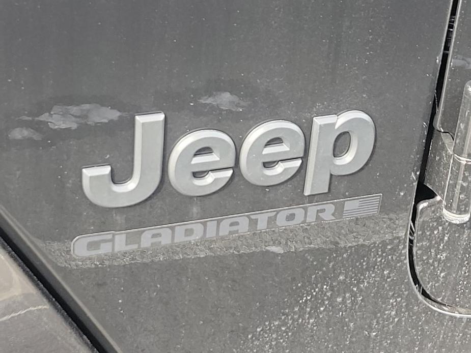 new 2024 Jeep Gladiator car, priced at $46,609