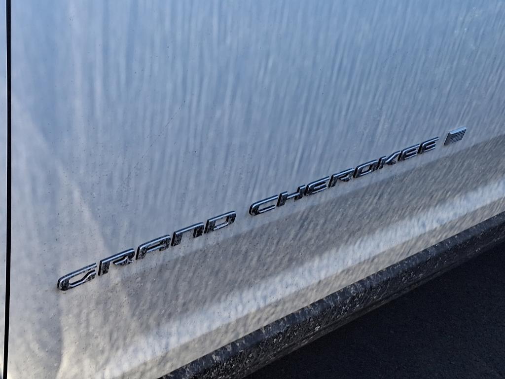 new 2025 Jeep Grand Cherokee L car, priced at $38,661