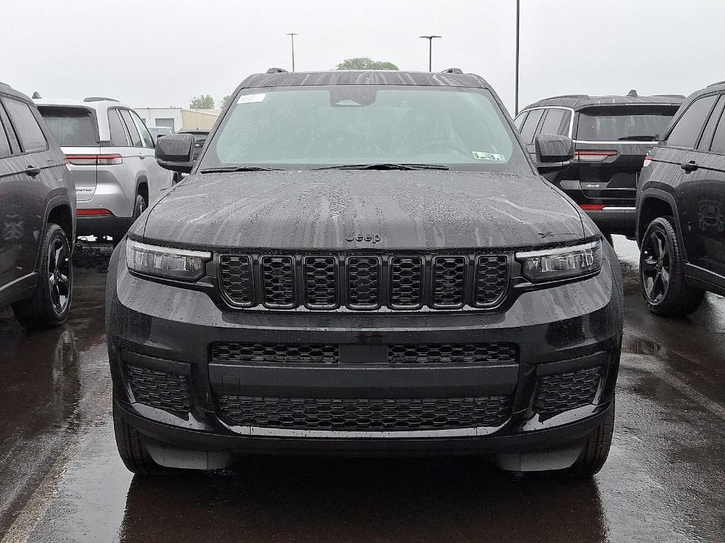 new 2025 Jeep Grand Cherokee L car, priced at $42,653