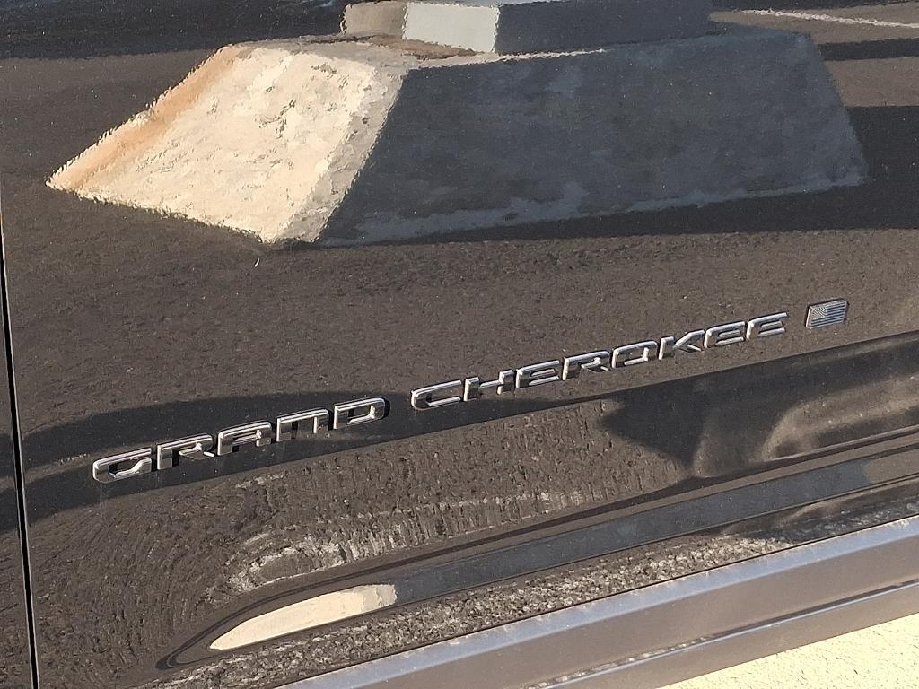 new 2025 Jeep Grand Cherokee car, priced at $40,541
