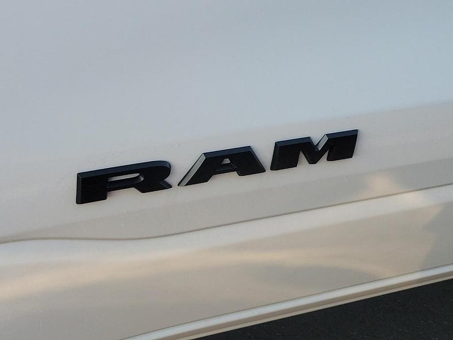 new 2025 Ram 1500 car, priced at $47,951