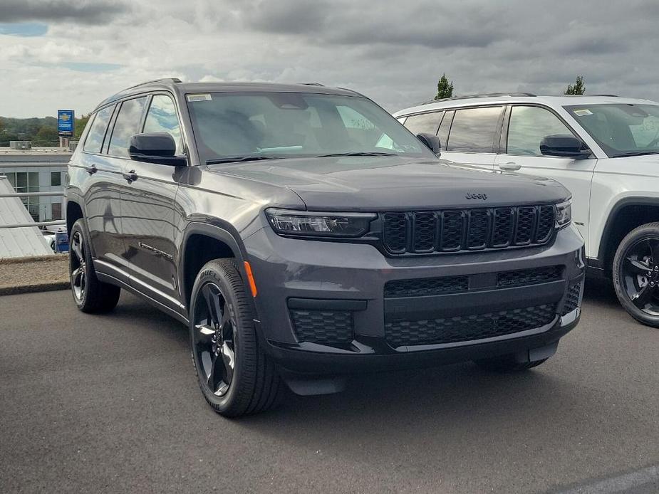 new 2025 Jeep Grand Cherokee L car, priced at $50,481