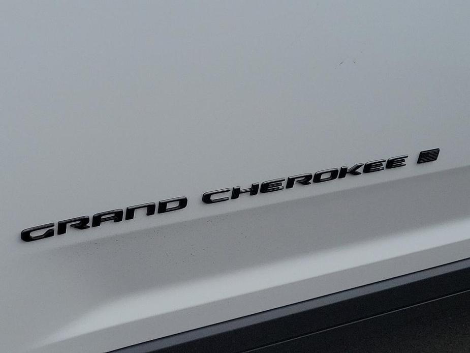 new 2025 Jeep Grand Cherokee L car, priced at $53,596