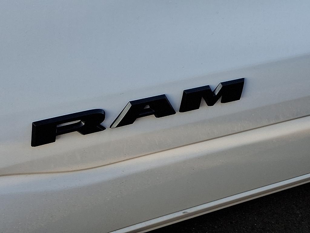new 2025 Ram 1500 car, priced at $59,007
