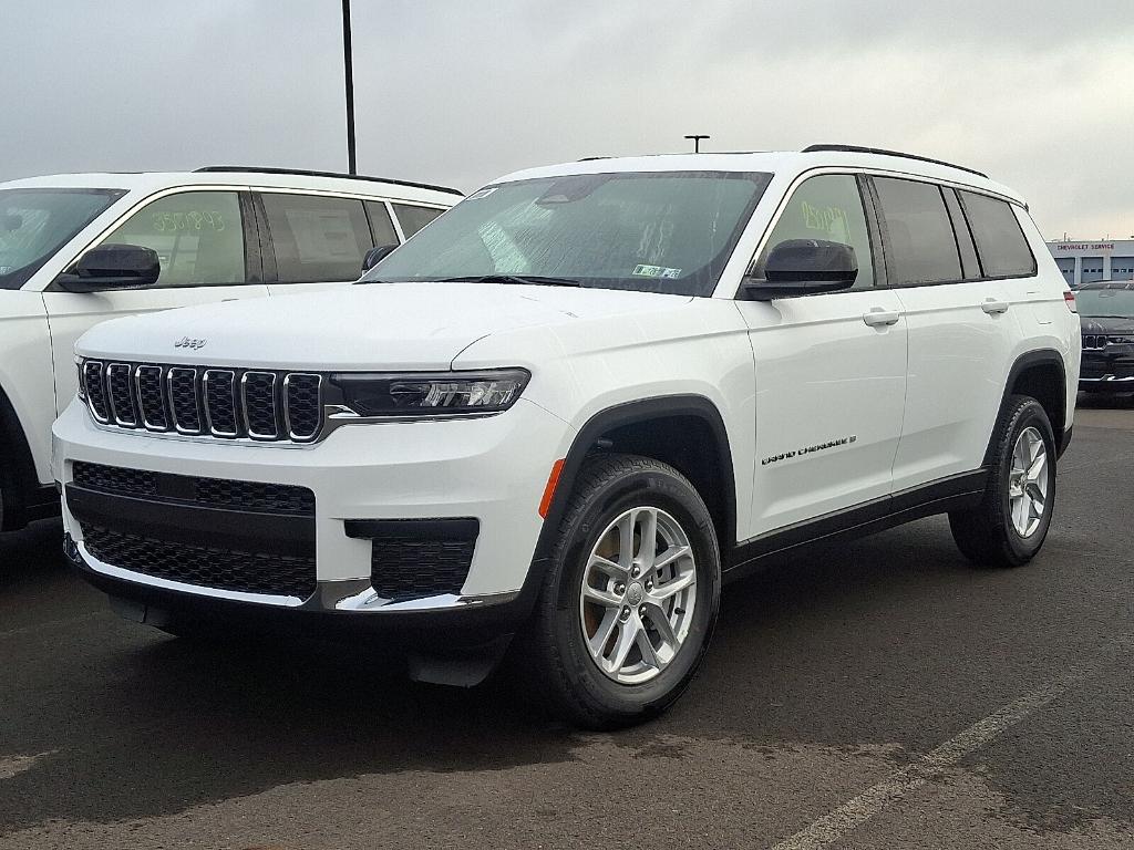 new 2025 Jeep Grand Cherokee L car, priced at $38,370