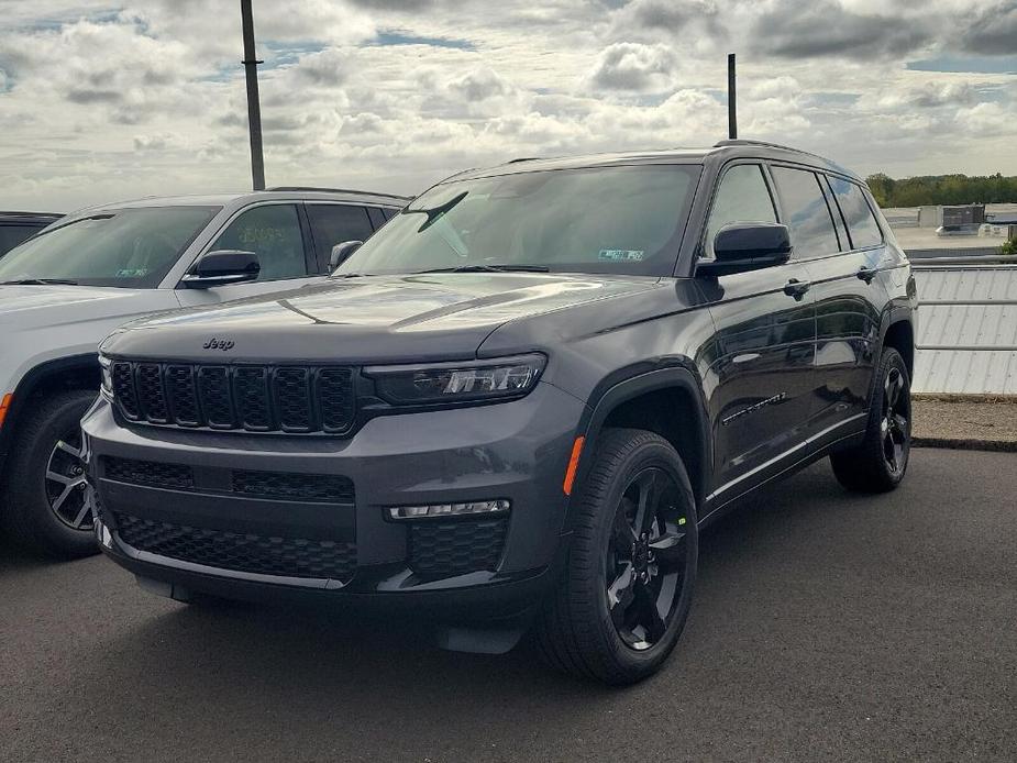 new 2025 Jeep Grand Cherokee L car, priced at $54,191