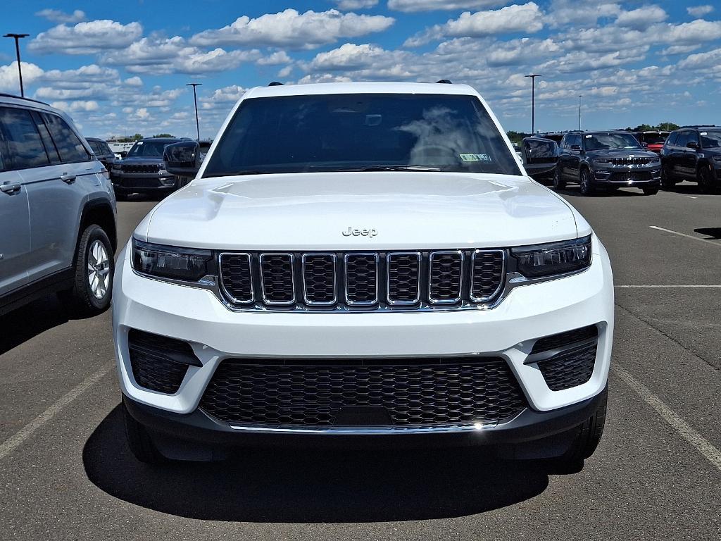 new 2025 Jeep Grand Cherokee car, priced at $35,861