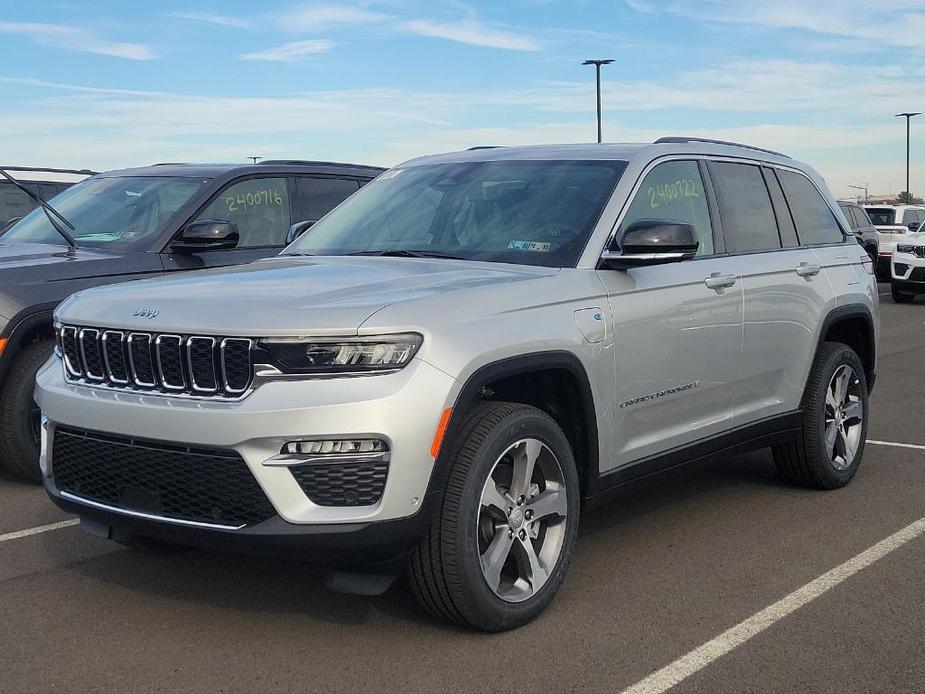 new 2024 Jeep Grand Cherokee 4xe car, priced at $55,266