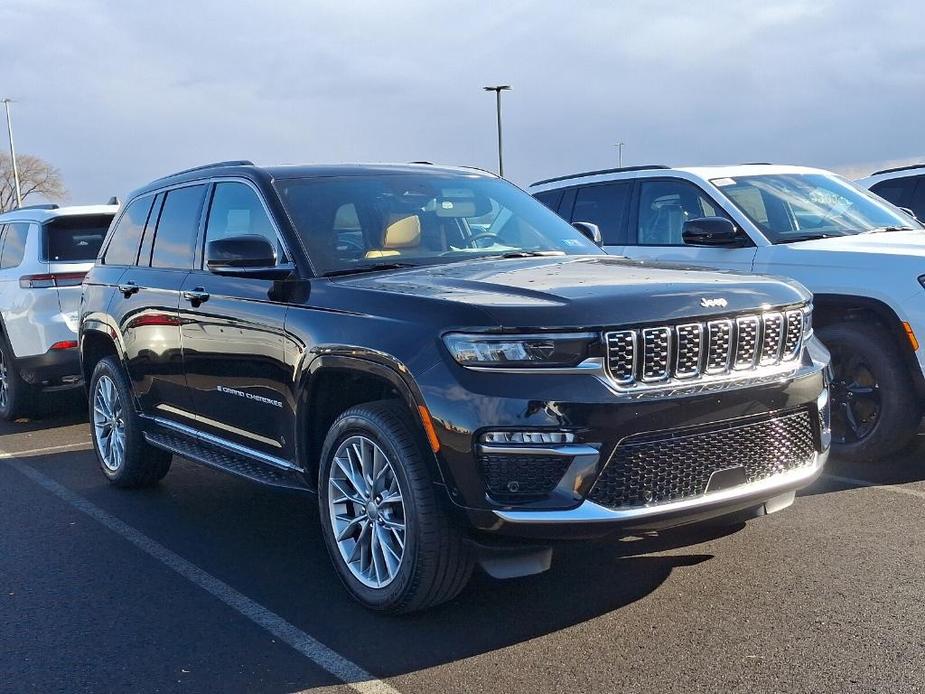 new 2025 Jeep Grand Cherokee car, priced at $66,656