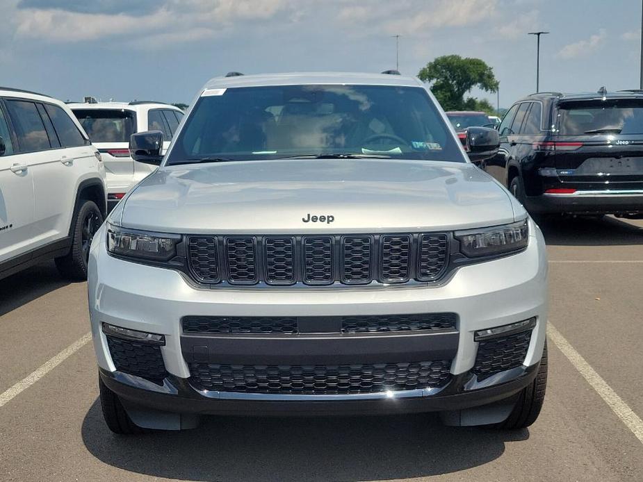 new 2024 Jeep Grand Cherokee L car, priced at $44,581