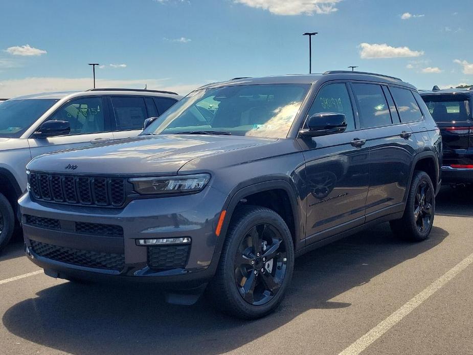 new 2024 Jeep Grand Cherokee L car, priced at $45,331