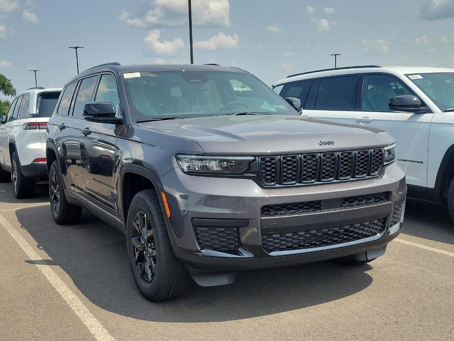 new 2024 Jeep Grand Cherokee L car, priced at $41,591