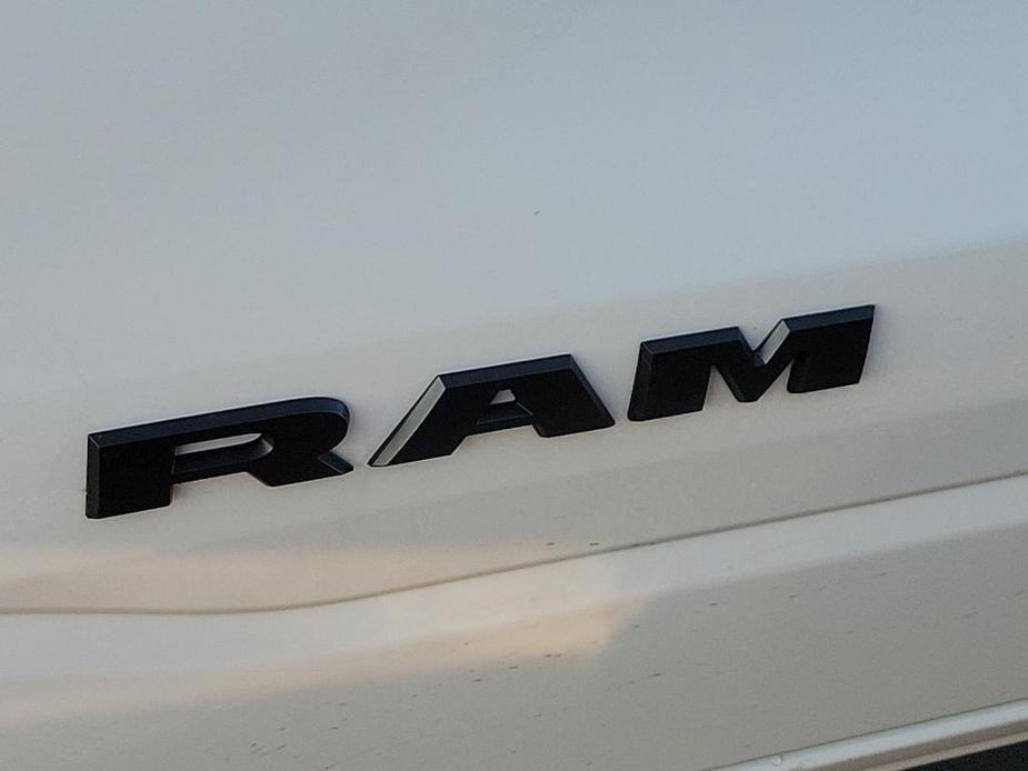 new 2025 Ram 1500 car, priced at $47,951