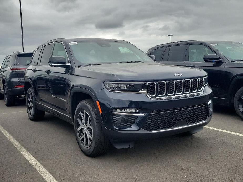 new 2025 Jeep Grand Cherokee car, priced at $46,851