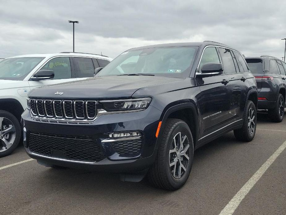 new 2025 Jeep Grand Cherokee car, priced at $46,851