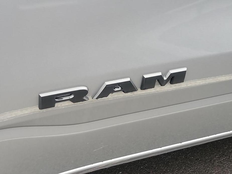 new 2025 Ram 1500 car, priced at $48,246