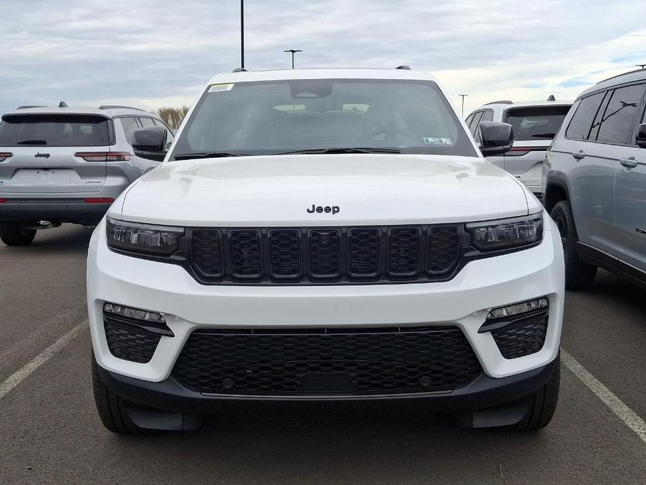 new 2025 Jeep Grand Cherokee car, priced at $54,421