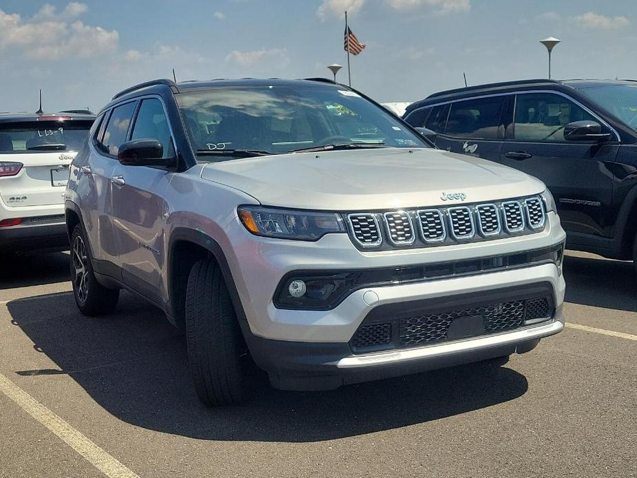 new 2024 Jeep Compass car, priced at $31,467