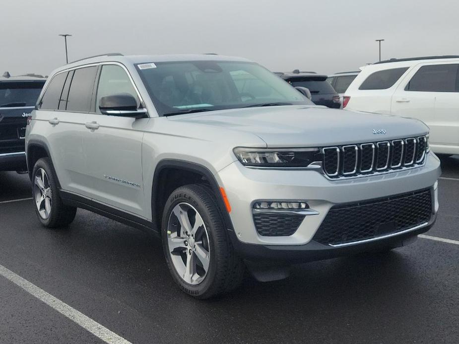 new 2024 Jeep Grand Cherokee 4xe car, priced at $55,266