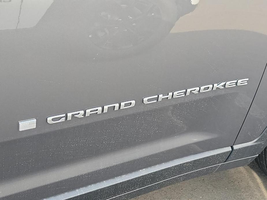 new 2025 Jeep Grand Cherokee car, priced at $46,851