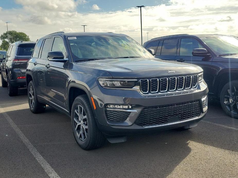 new 2025 Jeep Grand Cherokee car, priced at $46,851